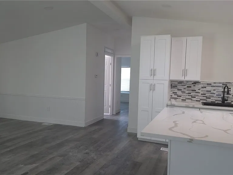 4224 Money St — Photo 6