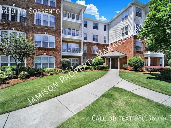14670 Via Sorrento Dr, Charlotte, NC 28277