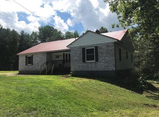 102 Harlow Hill Rd, Mexico, ME 04257