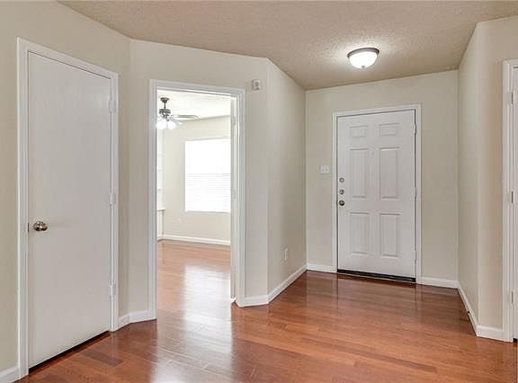 4th image of 232 Allenwood Dr