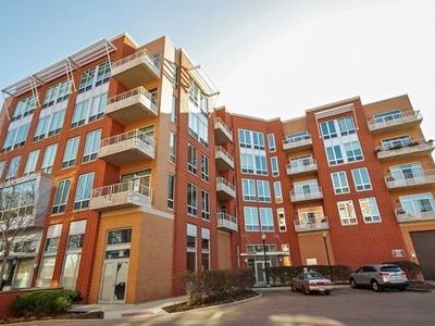 4814 N Clark St APT 308, Chicago, IL, 60640