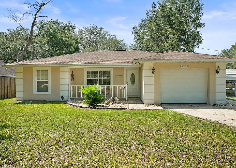 1st image of 40129 Oakridge Dr