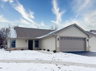 5785 Jackies Dr, Loves Park, IL