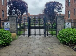1 Jefferson Ave APT K4, Rockville Centre, NY 11570