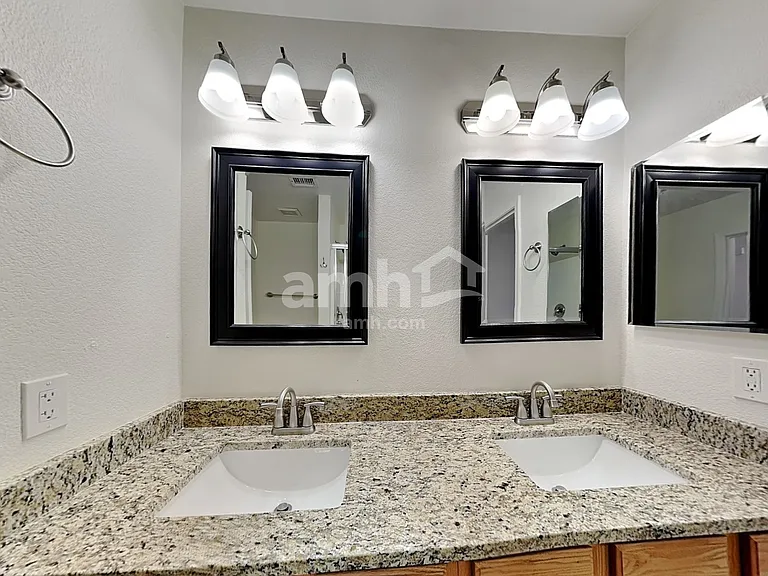 4722 E Silverwood Dr — Photo 13
