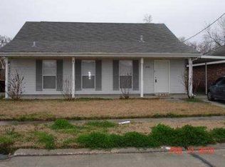 3400 Shannon Dr, Violet, LA 70092