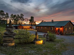 159 Firefly Meadow Rd, Fultonville, NY 12072