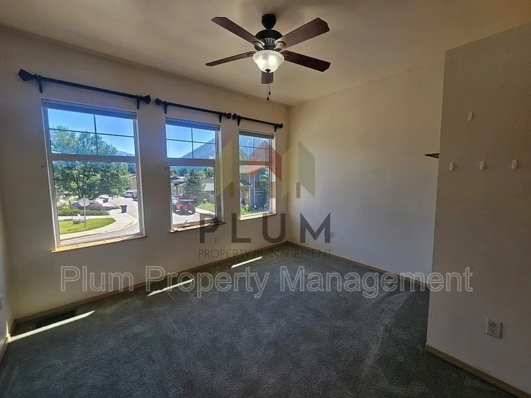 917 Discovery Way — Photo 14