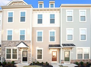 832 Jarrett Ln, Glen Burnie, MD 21060