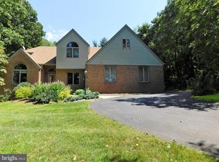 11468 Valleywood Dr, Waynesboro, PA 17268