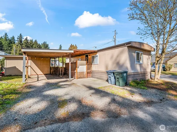 7311 Chambers Creek Road W #9, University Place, WA 98467