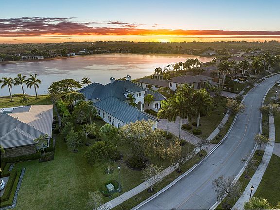 2nd image of 3111 Lake Ridge Lane