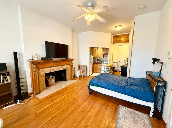 23 Riverside Drive image 1 of 6