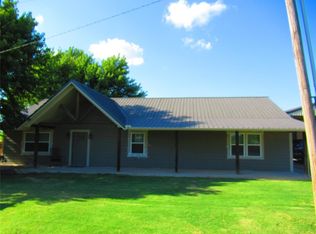 9505 Reno Rd E, El Reno, OK 73036