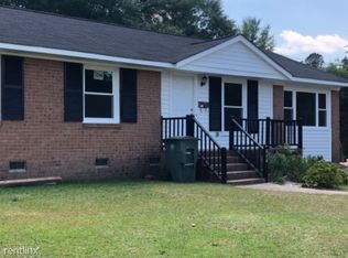 505 Waterbury Dr, Fayetteville, NC 28311