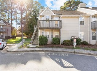 20 Lakeside Cres #B, Hampton, VA 23669