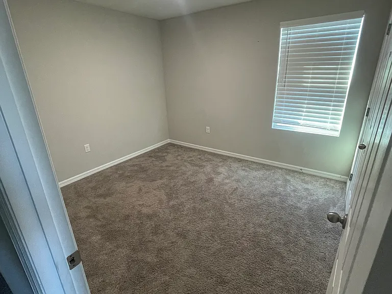 13037 Pennybrook Dr — Photo 12