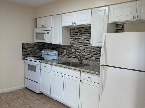 3908 NW 30th Ter APT 3