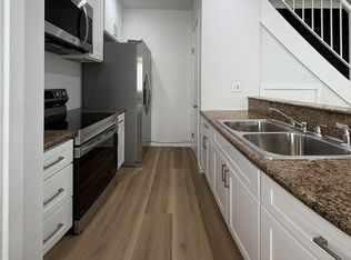 3532 Rainbow Ln, Highland, CA 92346