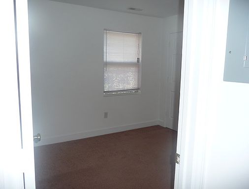 5th image of 1919 Pine Bough Ln APT C