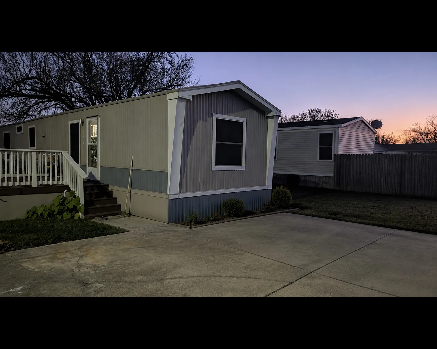 2 bed, 800 sqft, $1,000 — Photo 1