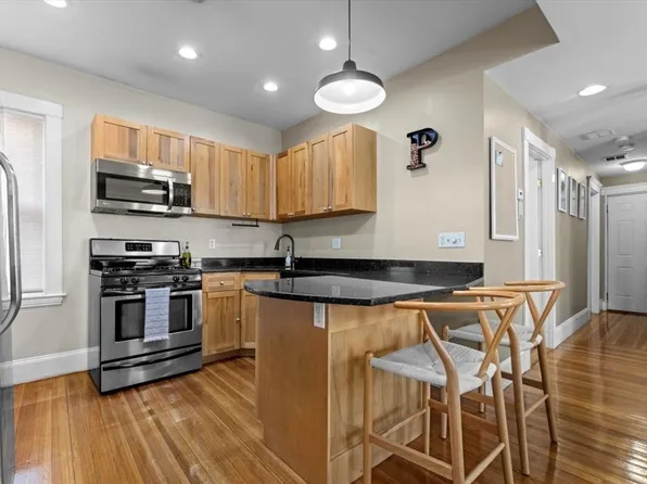 29 Chelmsford St #2, Dorchester, MA 02122