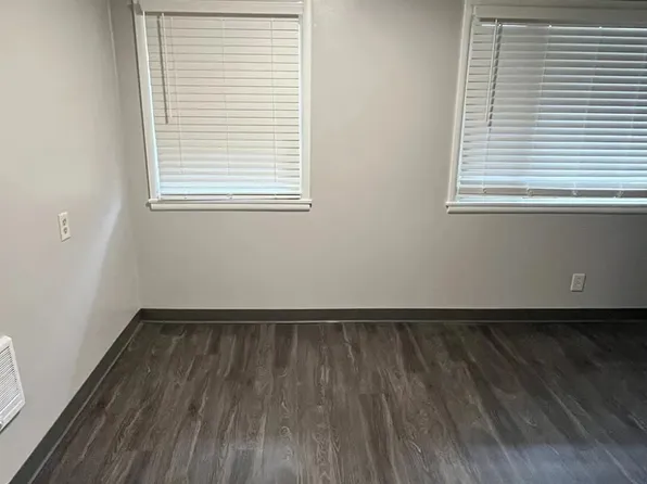 10th Ave. Apartments, 1432 W 10th Ave #911, Spokane, WA 99204