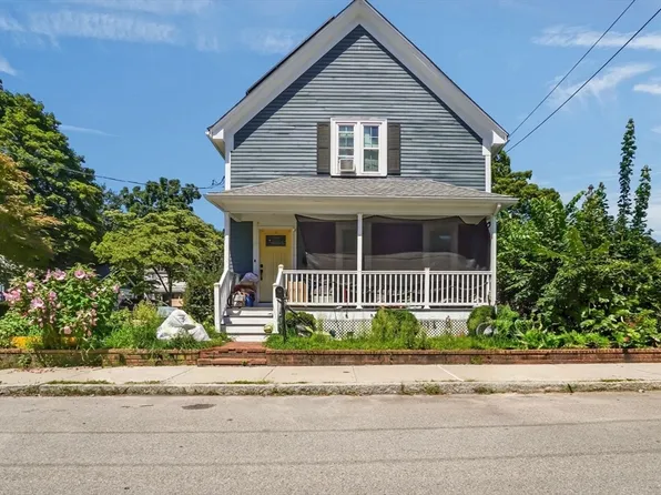 24 Foley St, Attleboro, MA 02703