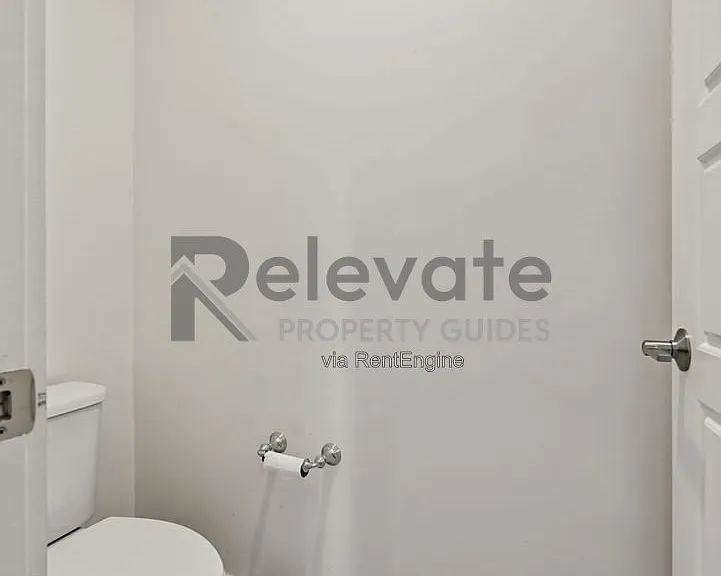 4227 Saunders Tavern Trl #B — Photo 36