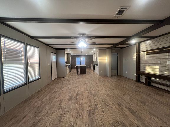 3rd image of 3113 Sparrow Rd