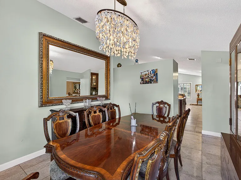 168 Thornton Dr — Photo 23