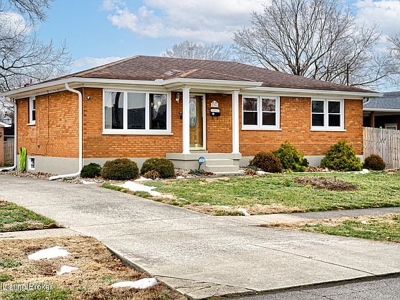 2nd image of 2306 Marguerite Dr