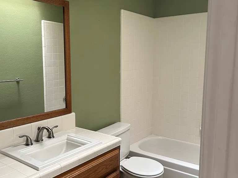 2813 Nora Ln — Photo 18