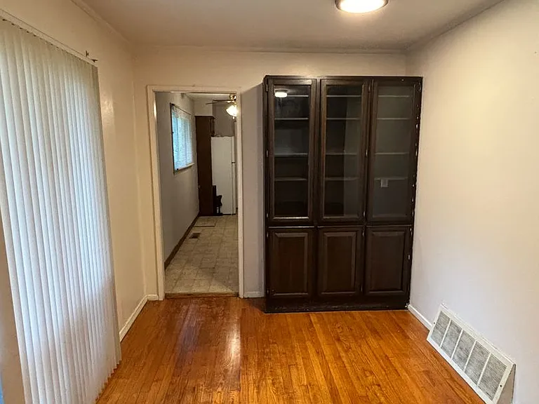 4108 S Park Dr — Photo 3