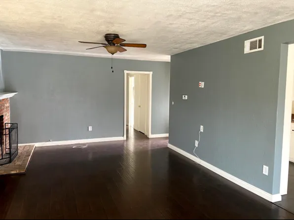 8721 Garfield St, Riverside, CA 92503