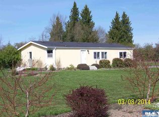 190 Village Ln, Sequim, WA 98382
