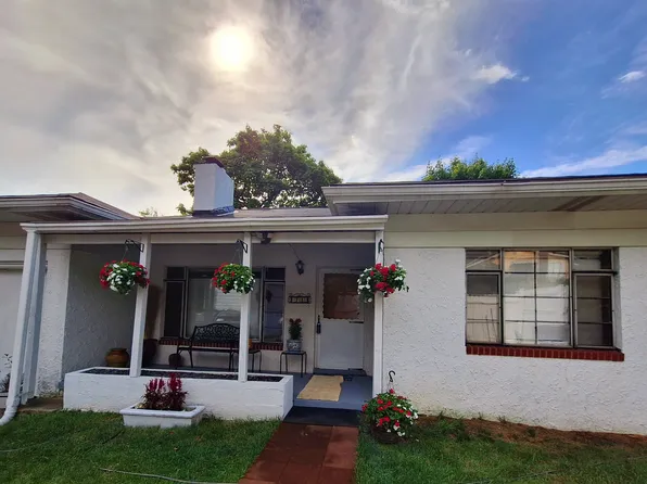 108 Combs St, Beckley, WV 25801