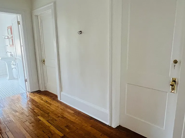 812 Tyler Ave #6 — Photo 16