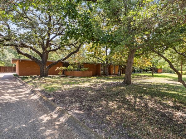 10714 Royal Springs Dr