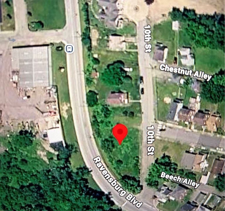 1st image of 0 10th St