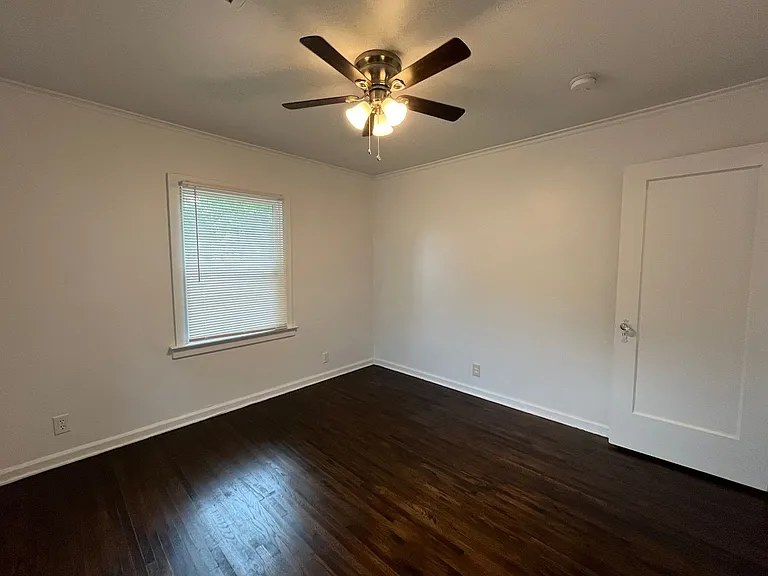 819 N Gary Pl — Photo 19