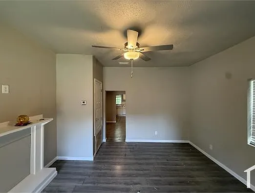 1118 Rich Ave — Photo 7