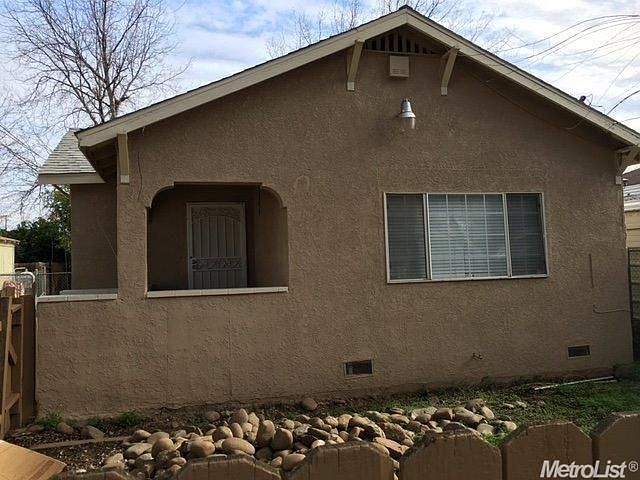 1st image of 3425 35th St