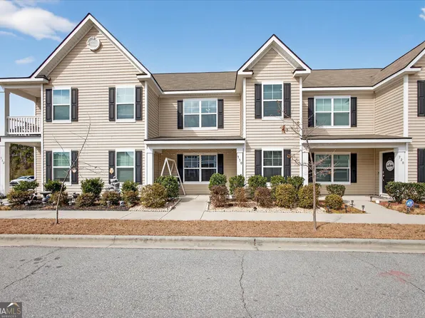 330 Dogwood Cir, Port Wentworth, GA 31407