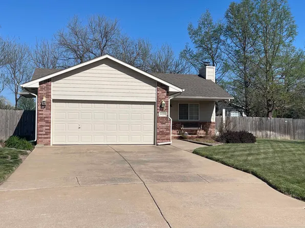 11229 W Carr Ct, Wichita, KS 67209