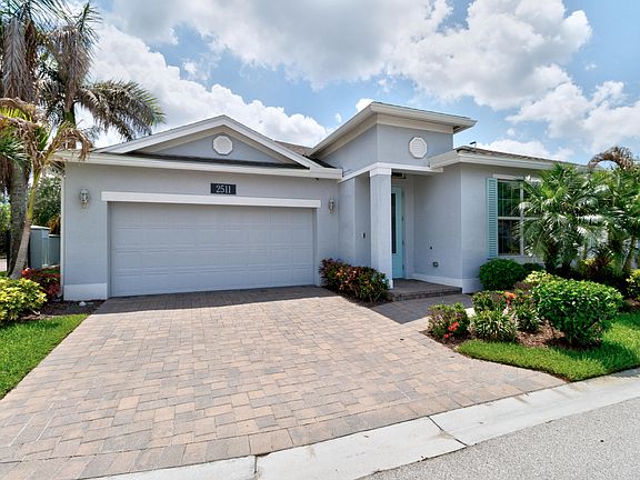 2nd image of 2511 Bella Vista Circle