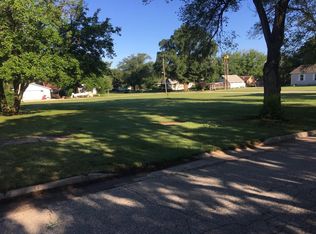 225 N Freeborn St, Marion, KS 66861