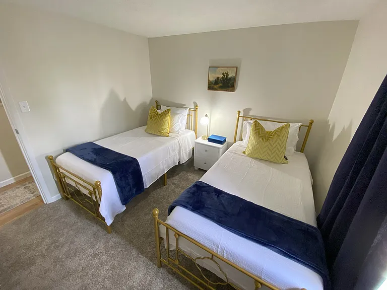 728 Whitehall Dr — Photo 11