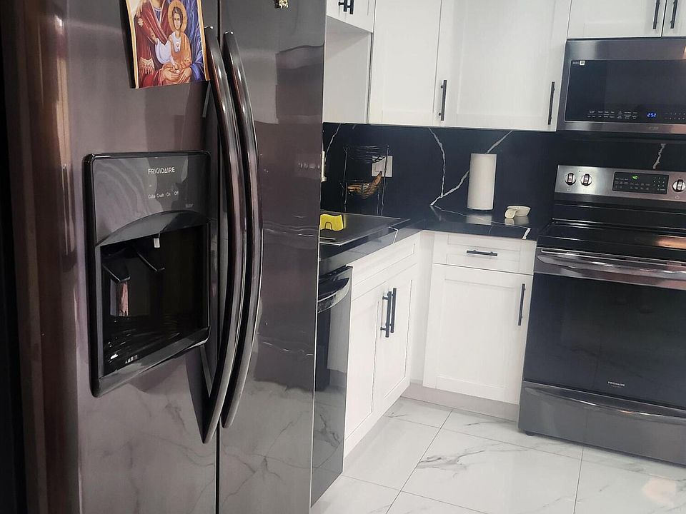 1st image of 4641 NW 89 Th Avenue #12