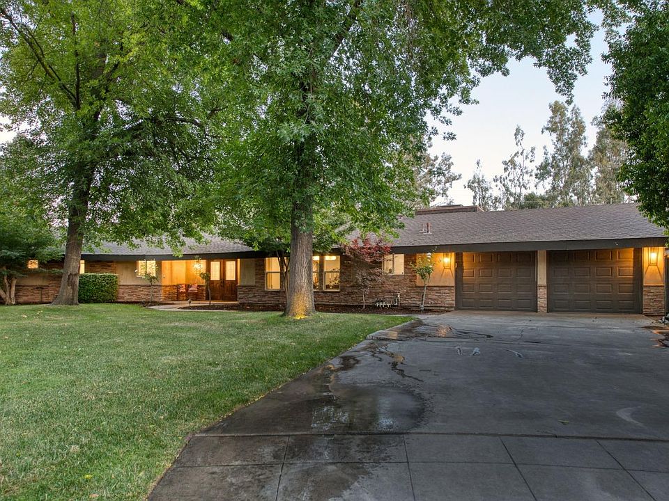 1st image of 3559 W Loma Linda Ave